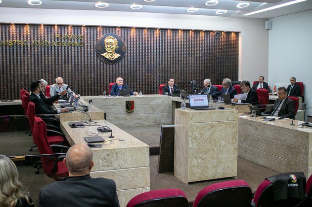 TCE intima ex-presidente da Câmara de São José dos Ramos para explicar o não pagamento de salário dos servidores e contratação irregular tce-pb