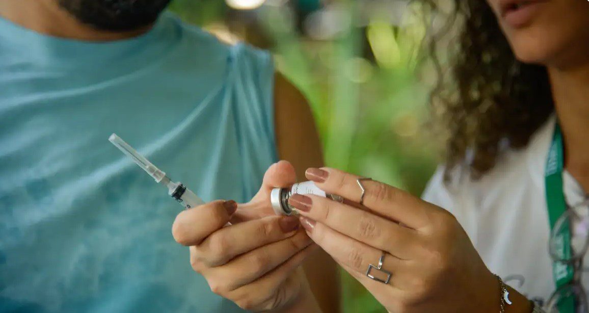 Apenas 22% do público-alvo se vacinou contra a gripe Até o momento, 14,4 milhões de doses foram aplicadas para uma população-alvo de 75,8 milhões de pessoas