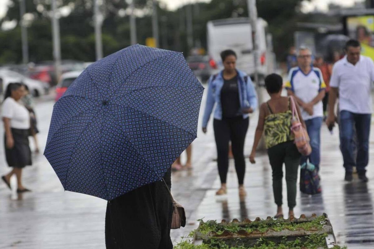 Municípios do Sertão começam fim de semana em alerta de chuvas intensas; saiba quais Municípios do Sertão começam fim de semana em alerta de chuvas intensas; saiba quais
