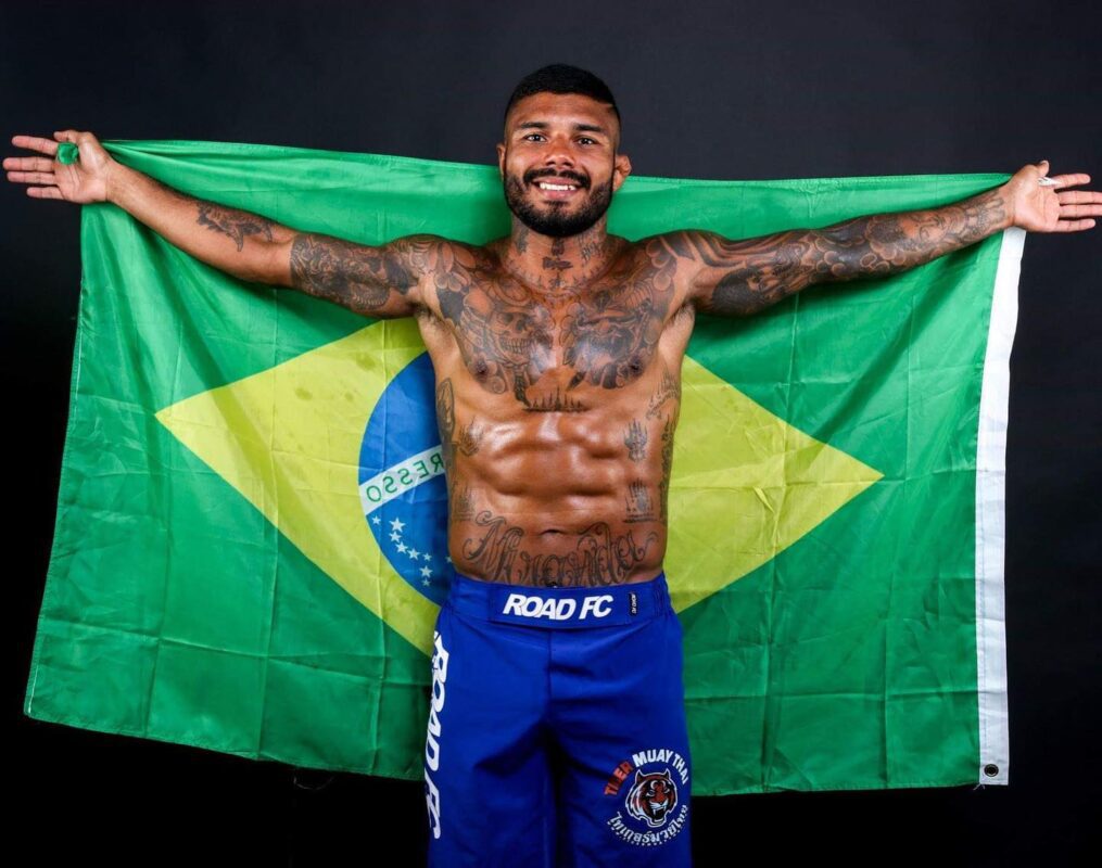 PFL: após "correria" em 2023, Bruno Robusto aposta no planejamento para faturar título PFL: após "correria" em 2023, Bruno Robusto aposta no planejamento para faturar título