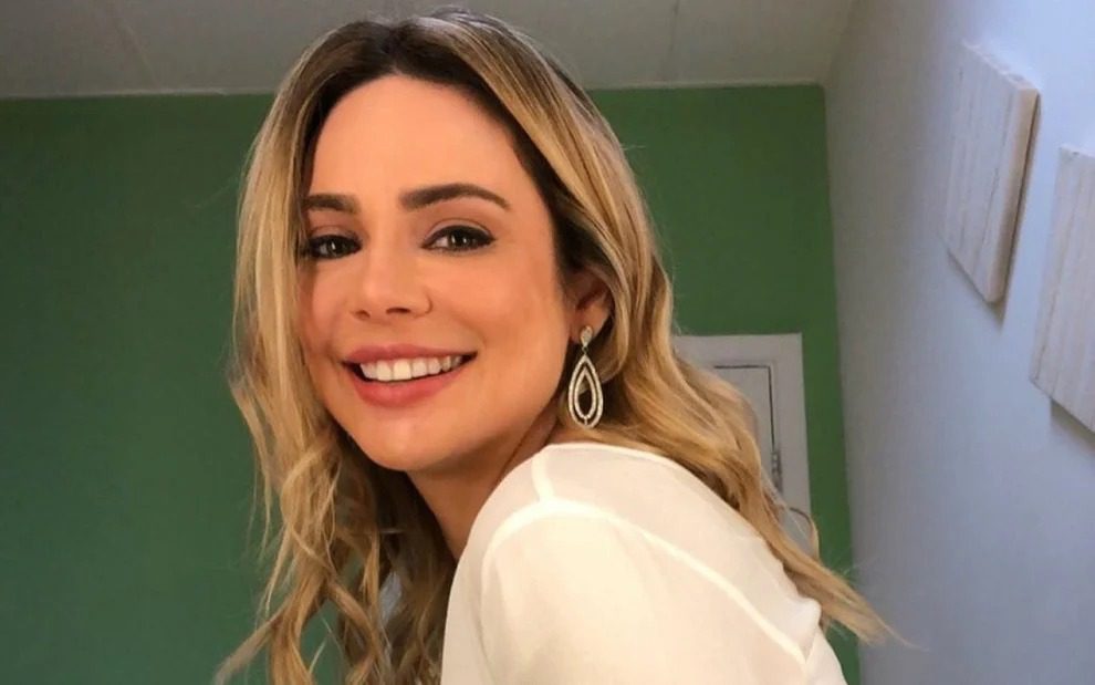 Sheherazade adianta sobre sua postura como apresentadora e avisa: “Não contem com minha torcida” Sheherazade