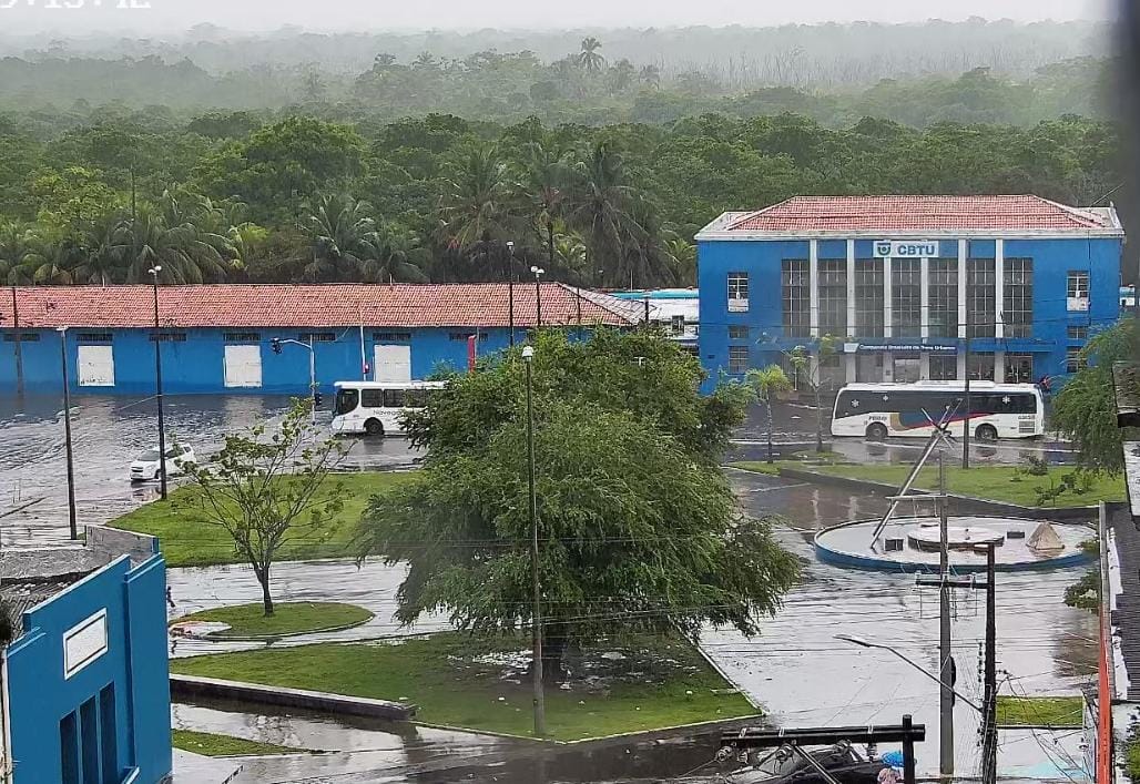 Chuvas atrasam viagens de trem na Grande João Pessoa Chuvas atrasam viagens de trem na Grande João Pessoa