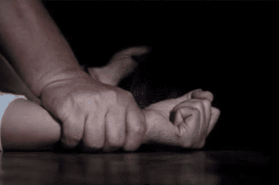 Pastor é preso acusado de prometer livrar da morte fiéis que fizessem sexo com ele Pastor é preso acusado de prometer livrar da morte fiéis que fizessem sexo com ele
