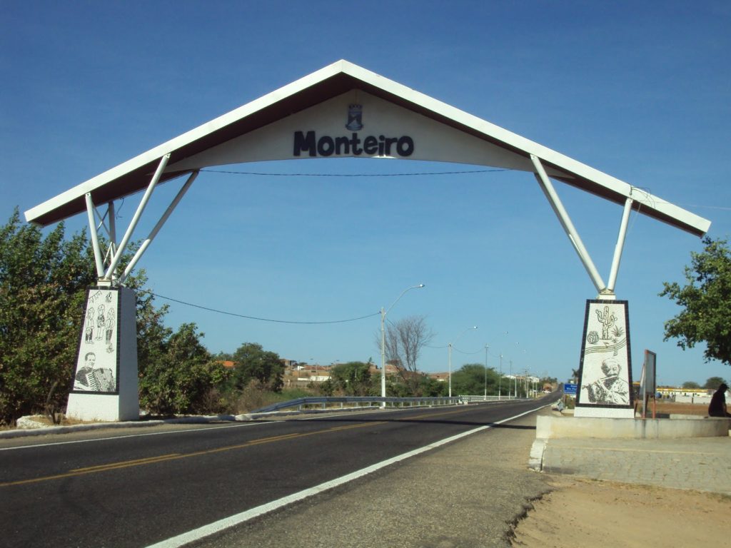 TCE intima ex-prefeita de Monteiro para explicar aumento de 84,54% nas contratações temporárias e de 116,59% nos gastos com festividades TCE intima ex-prefeita de Monteiro para explicar aumento de 84,54% nas contratações temporárias e de 116,59% nos gastos com festividades