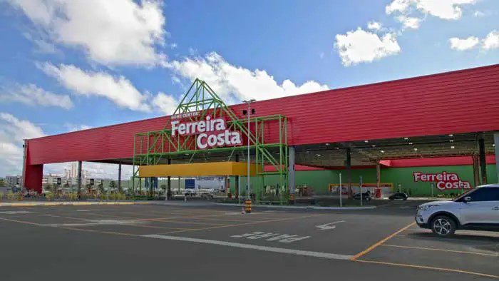 Feriado de 5 de agosto altera funcionamento do Ferreira Costa; veja horários Feriado, Ferreira costa, São João, agasalho