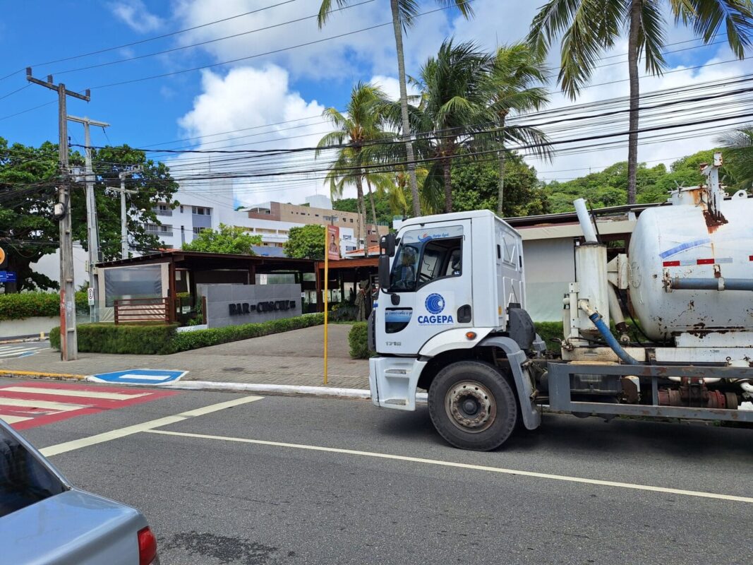 Bar do Cuscuz é flagrado com ligação clandestina de esgoto para o mar do Cabo Branco e pode ser interditado bar do cuscuz, Operação, Lançamento