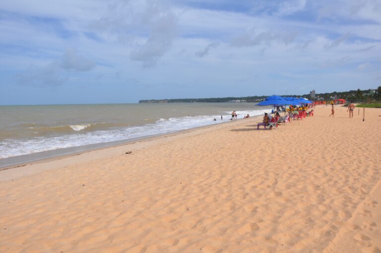 Litoral da Paraíba tem um trecho de praia impróprio para banho neste 'feriadão' Litoral da Paraíba tem 4 trechos de praia impróprios para banho; veja que locais deve evitar