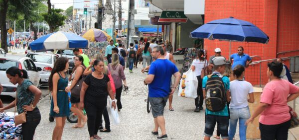 Paraíba registra segundo maior crescimento do volume de vendas e serviços em 2024, revela IBGE Feriadão da Proclamação da República altera funcionamento do comércio e serviços na Paraíba; confira o que abre e o que fecha