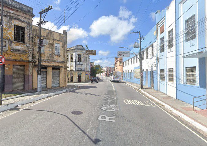 Prédio abandonado pega fogo no Centro Histórico de João Pessoa Centro Histórico, Prédio, Fogo