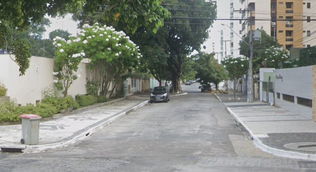 Avenida no bairro de Manaíra passa a ter sentido único a partir de hoje Avenida Pombal, no bairro de Manaíra.