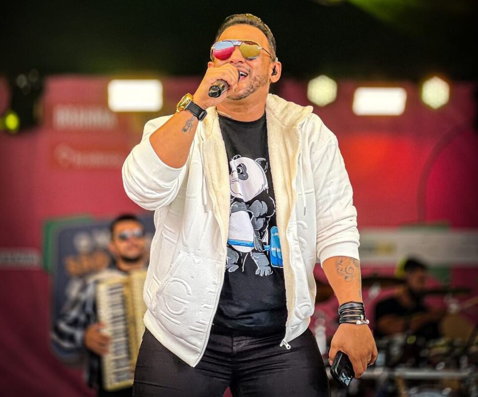 Cidade da Paraíba fará festa do bode, com 22 atrações e gasto de mais de R$ 140 mil Gegê Bismarck, Cantor, Cidade