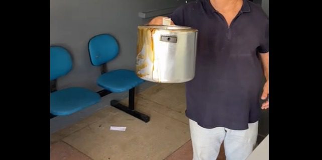 Homem é preso acusado de arremessar panela e óleo quente em direção à esposa, na Paraíba damião, panela de pressão, esposa