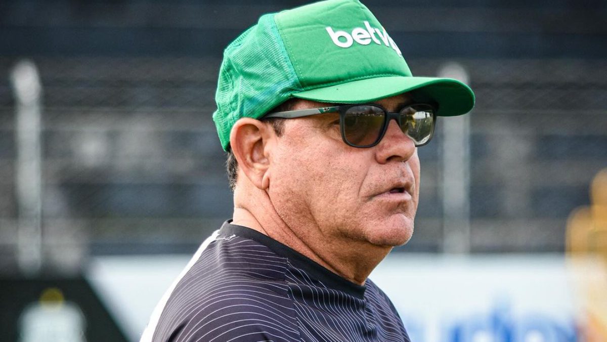 Com o Treze em vantagem nas oitavas da Série D, técnico descarta 'acomodação' para o jogo da volta Waguinho Dias, técnico do Treze. Foto: Daniel Vieira/Treze