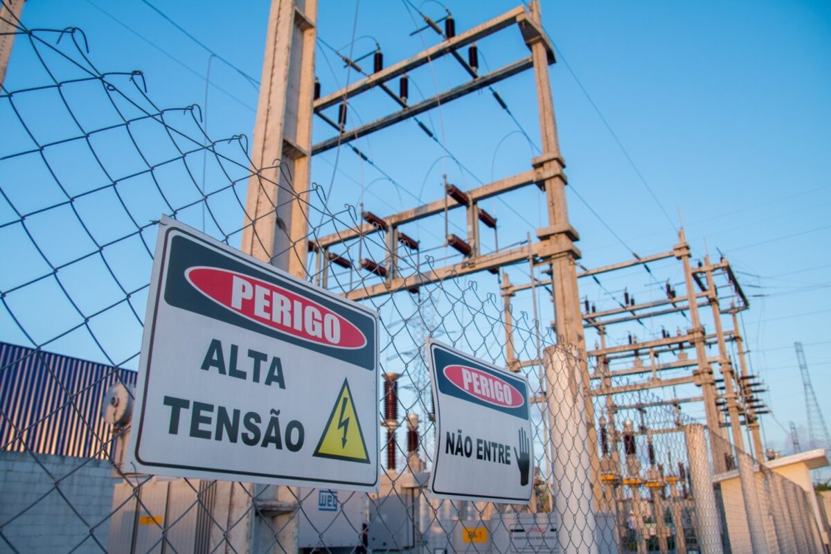 Falha em subestação deixa bairros de João Pessoa sem energia Falha em subestação deixa bairros de João Pessoa sem energia