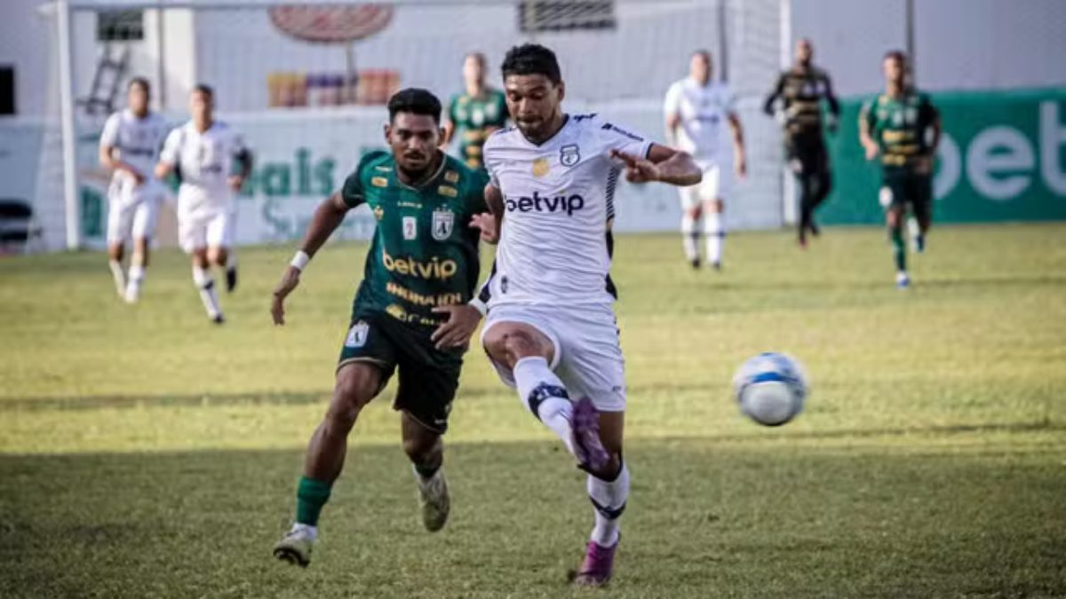 Em jogo de poucas emoções, Sousa e Treze-PB empatam pela Série D Sousa x Treze-PB - Foto: Divulgação