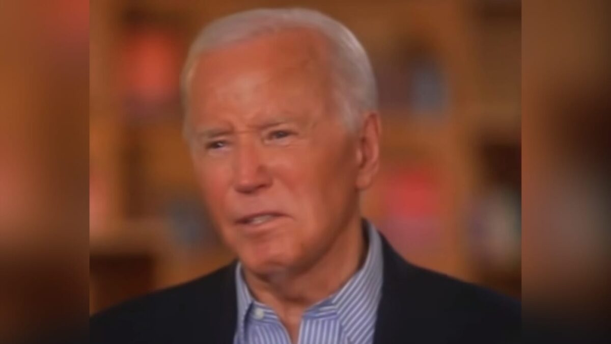 Joe Biden fala com Trump após tiroteio, diz Casa Branca Joe Biden fala com Trump após tiroteio, diz Casa Branca