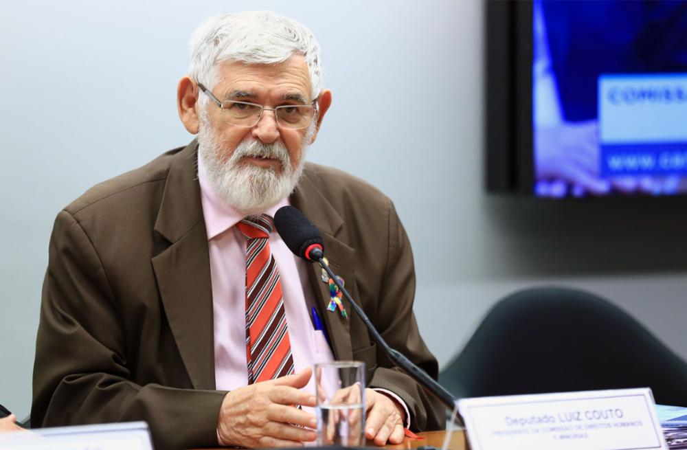 Maioria dos deputados da Paraíba votam a favor da anistia das dívidas a partidos políticos; apenas um vota contra Maioria dos deputados da Paraíba votam a favor da anistia das dívidas a partidos políticos; apenas um vota contra