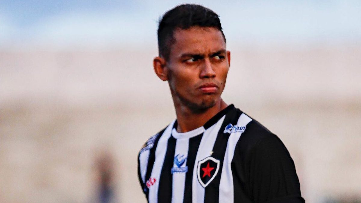Botafogo-PB não terá Thallyson, suspenso, para duelo contra o Confiança; Lenon é dúvida Foto: Cristiano Santos/Botafogo-PB