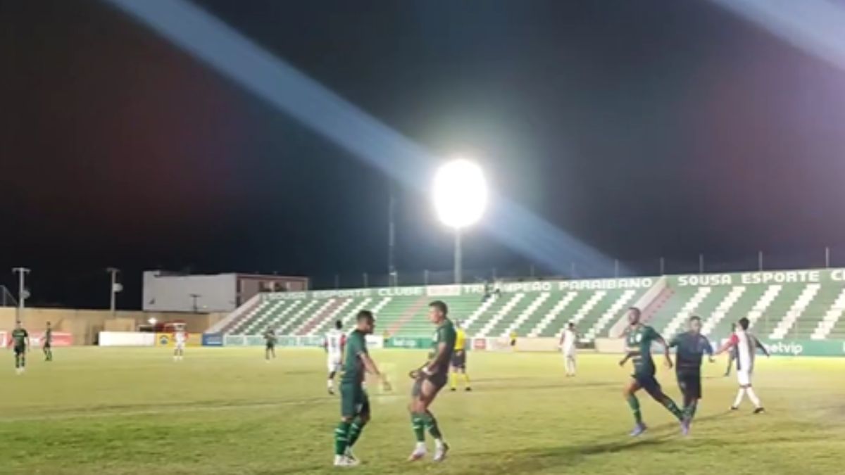 Sousa-PB vence o Santa Cruz-RN e se aproxima do G-4 do Grupo A3 na Série D Sousa-PB x Santa Cruz-RN pela Série D do Brasileirão 2024 - Diego Ceará comemora gol