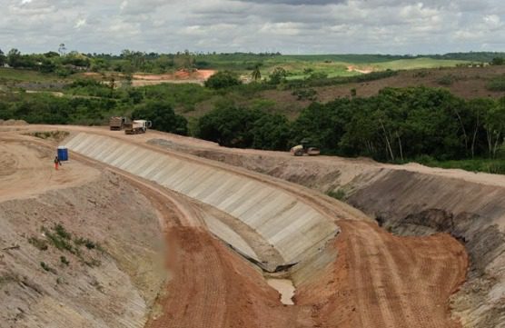 Canal Acauã-Araçagi, em trecho do terceiro lote, entre Sapé e Cuité de Mamanguape, na PB-041. (foto: reprodução/Google Maps)