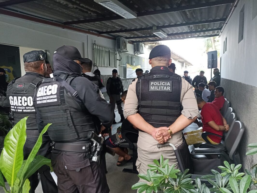 FOTOS E VÍDEOS: Gaeco e Polícia Militar deflagram operação e cumprem 30 mandados de prisão na Paraíba Operação Gaeco Polícia Militar