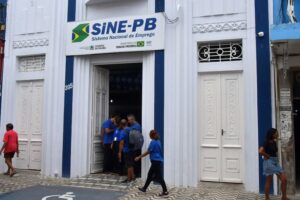 Sine-PB disponibiliza mais de 760 vagas de emprego nesta segunda-feira