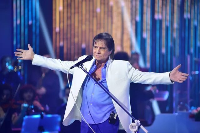 Ingressos chegam a custar R$ 6,5 mil para show de Roberto Carlos na Paraíba; vendas foram iniciadas Ingressos chegam a custar R$ 6,5 mil para show de Roberto Carlos na Paraíba; vendas foram iniciadas