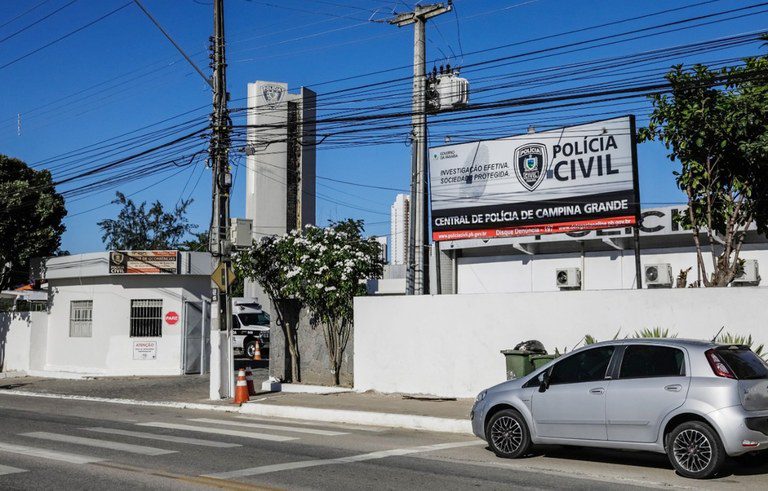 Suspeitos de sequestro, cárcere privado e tortura em comunidade terapêutica de Lagoa Seca têm prisão mantida central de policia, campina grande