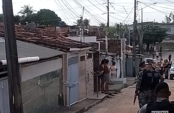 Homem é morto a tiros em rua do bairro do Grotão, em João Pessoa homem, grotão