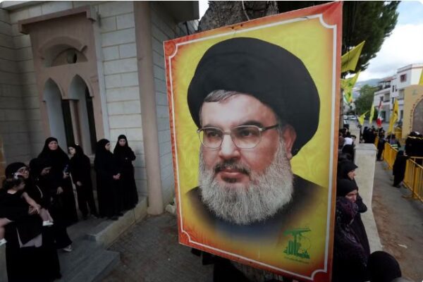 Retrato do líder do Hezbollah, Sayyed Hassan Nasrallah. — Foto: Aziz Taher/Reuters