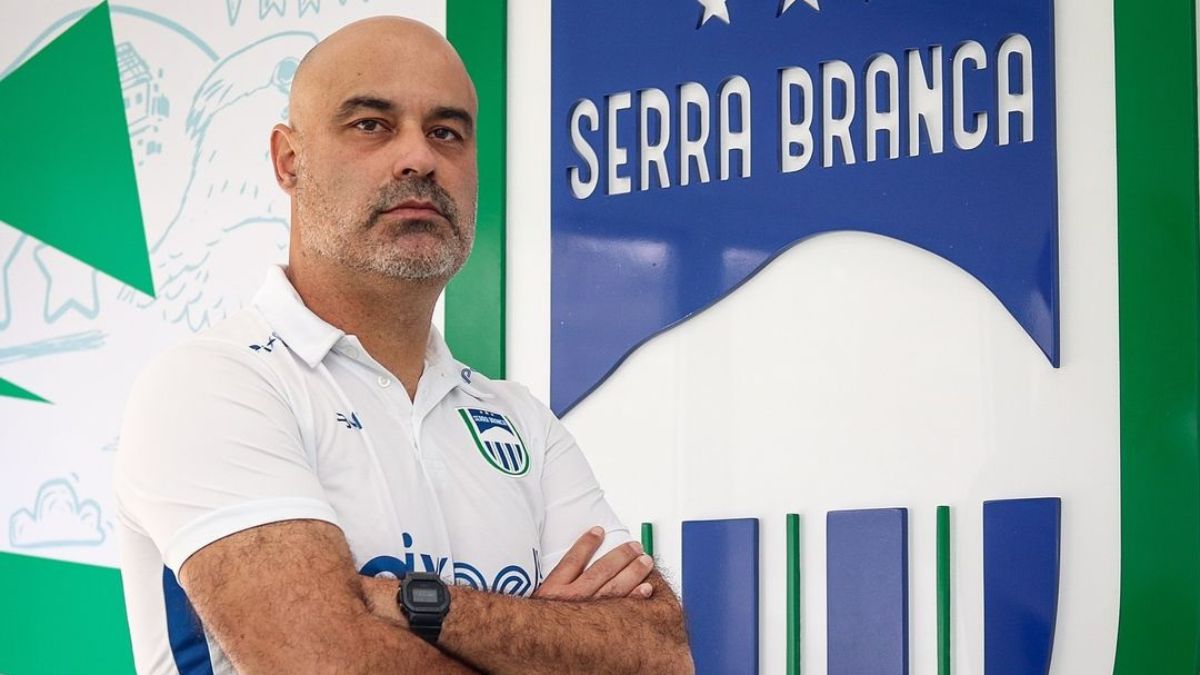 Novo técnico do Serra Branca, Cristian de Souza projeta objetivos e metodologia de trabalho para 2025 Novo técnico Cristian de Souza é apresentado pelo Serra Branca