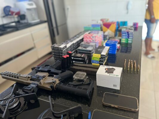 Polícia Federal prende vendedor de "vape" em flagrante