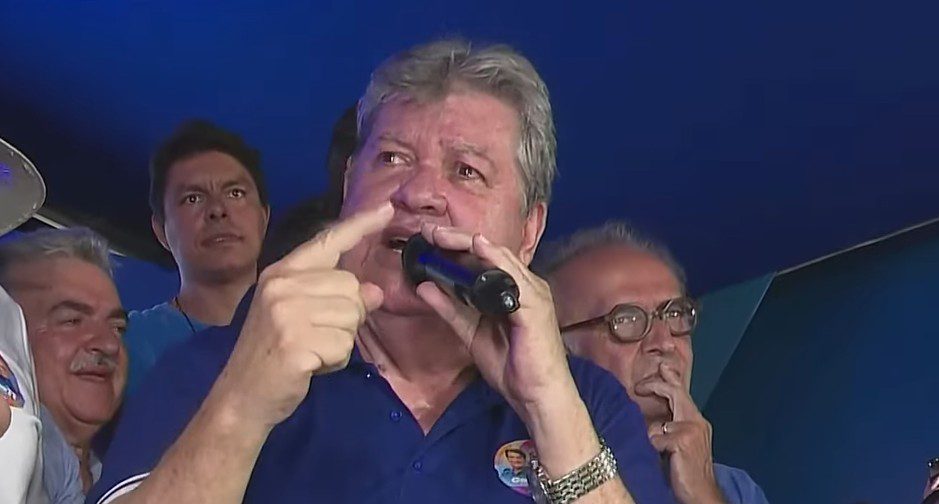 "João Pessoa não aceita acusações levianas", comemora João Azevêdo após vitória de Cícero na Capital João, Cícero, João Pessoa, eleições