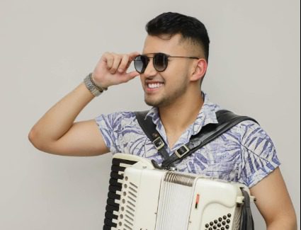 Alcantil contrata Nathan Vinícius por R$ 25 mil para tradicional Festa do Barbosa Alcantil contrata Nathan Vinícius por R$ 25 mil para tradicional Festa do Barbosa