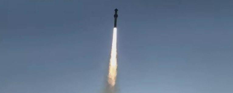 SpaceX faz manobra inédita de retorno com propulsor de foguete Starship; confira Space X foguete