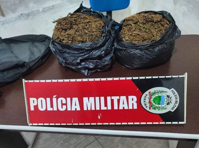 Polícia encontra mochila com 2kg de maconha dentro de casa em Itaporanga maconha, polícia militar, itaporanga