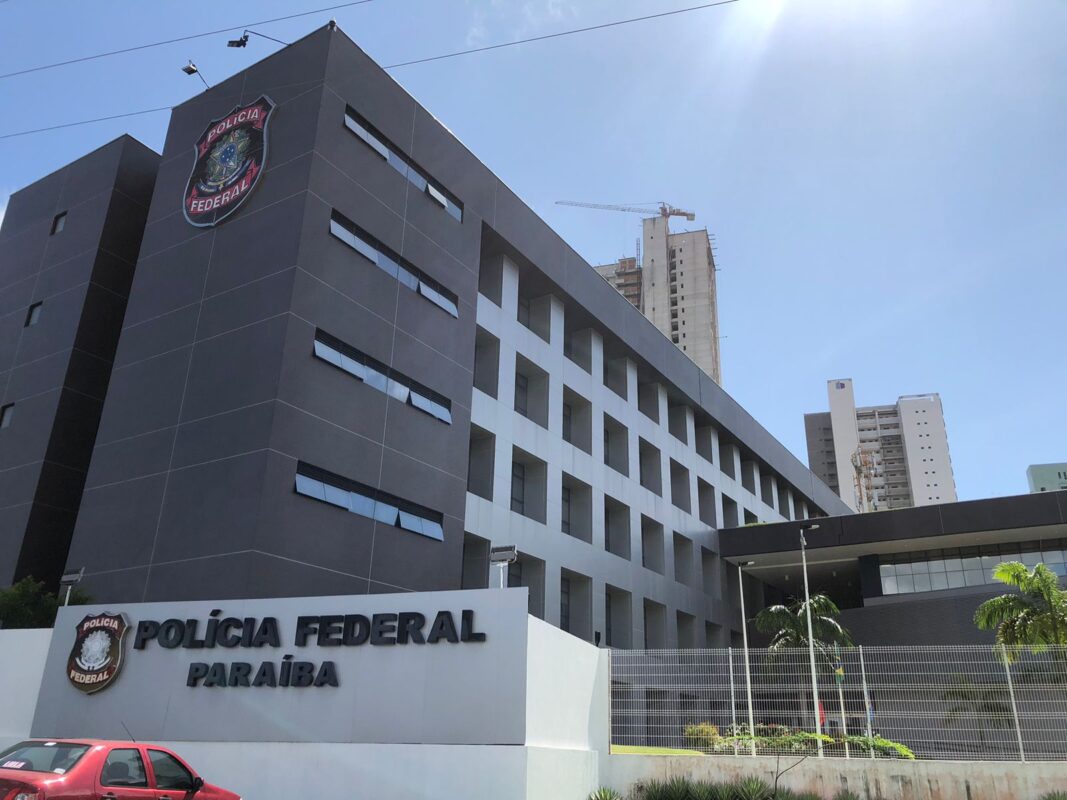 Polícia Federal deflagra operação contra fraudes em financiamentos habitacionais na Paraíba Sede da Polícia Federal em João Pessoa, na Paraíba. (foto: divulgação/Polícia Federal)