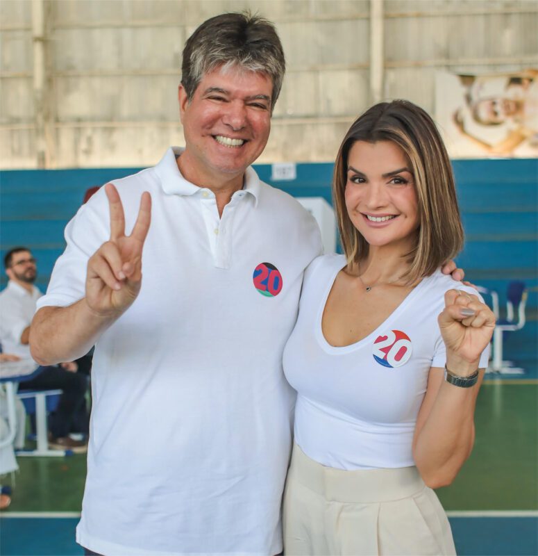 Ruy Carneiro vota em João Pessoa e assegura que vai unir a cidade a seu favor no segundo turno Ruy Carneiro vota em João Pessoa e assegura que vai unir a cidade a seu favor no segundo turno