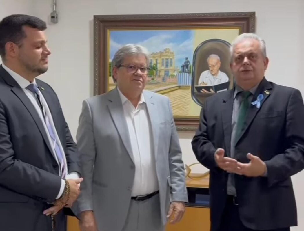 Mudança: Bosco Carneiro deixa oposição e retorna à base do governo João Azevêdo Bosco João