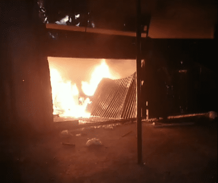 Incêndio destrói oficina mecânica no José Américo, em João Pessoa Incêndio destrói oficina mecânica no José Américo, em João Pessoa