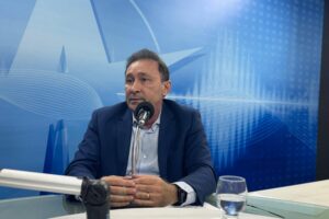 Secretário, João Azevêdo, Deusdete Queiroga