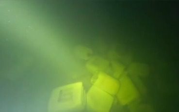 VÍDEO: Imagens registradas pela Marinha mostram tanques que caíram no rio Tocantins intactos VÍDEO: Imagens registradas pela Marinha mostram tanques que caíram no rio Tocantins intactos