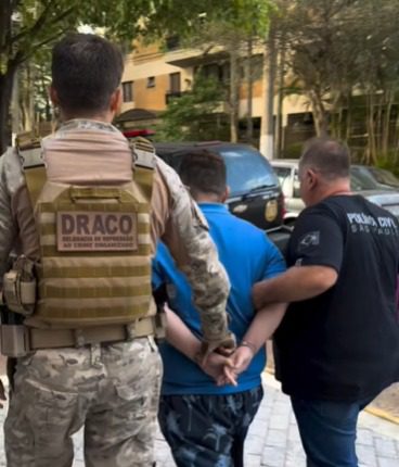 Líder de organização criminosa da Paraíba é preso em condomínio de luxo em São Paulo Líder de organização criminosa da Paraíba é preso em condomínio de luxo em São Paulo