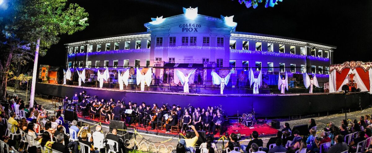 Auto de Natal do Colégio Marista Pio X completa 26 anos com apresentação única neste sábado na Praça da Independência Auto de Natal do Colégio Marista Pio X completa 26 anos com apresentação única neste sábado na Praça da Independência