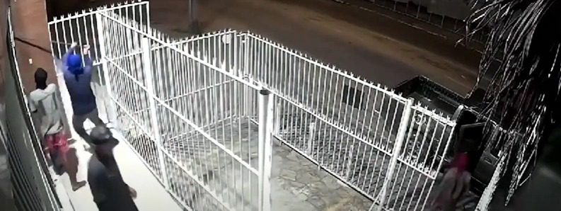 Loja de pratas é arrombada por grupo de criminosos no centro de João Pessoa Loja de pratas é arrombada por grupo de criminosos no centro de João Pessoa