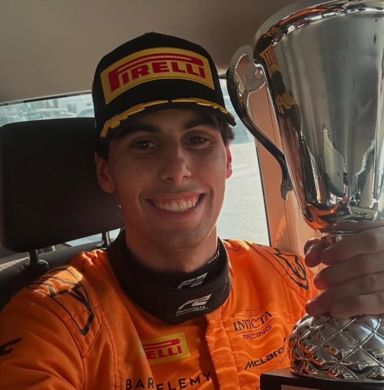 Gabriel Bortoleto conquista o título mundial em Abu Dhabi Gabriel Bortoleto