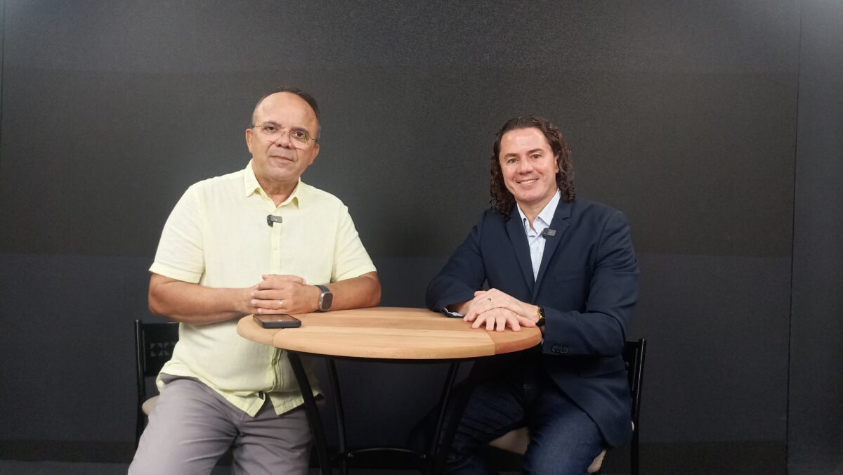 Veneziano é oficializado como novo líder do Bloco da Maioria no Senado Federal, composto por 25 senadores de quatro partidos Senador