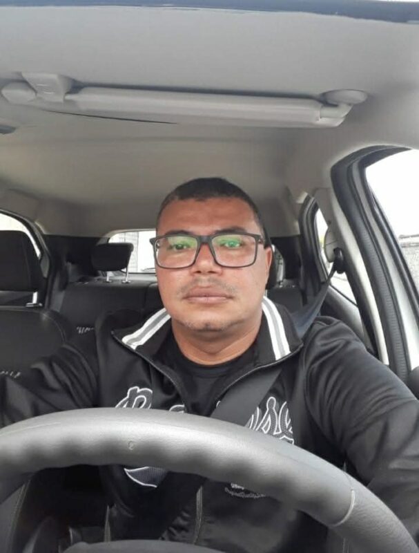 Policial penal é morto com golpes de faca e tem carro e dinheiro roubados em Campina Grande Policial penal é morto com golpes de faca e tem carro e dinheiro roubados em Campina Grande