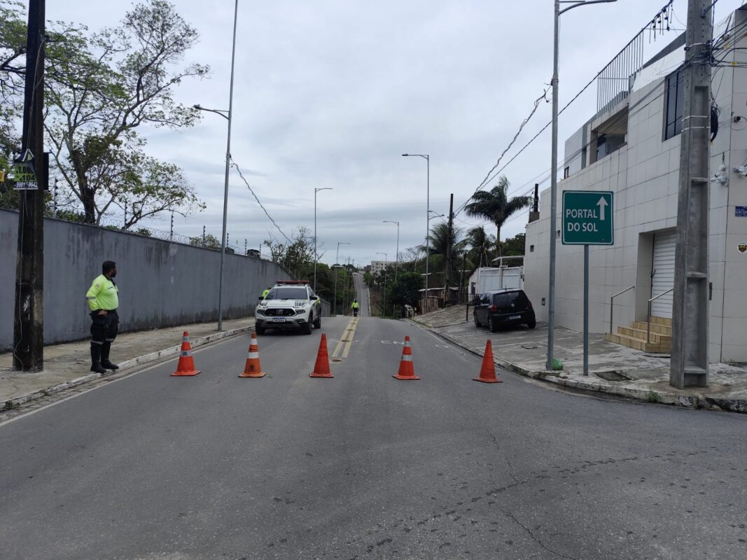 Serviço na pista interditada entre Portal do Sol e Bancários será iniciado ainda nesta semana, afirma DER interdição pista Portal do sul e Bancários