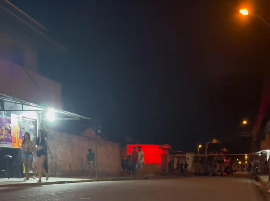 Jovem é morto a tiros no Gervásio Maia, em João Pessoa Jovem é morto a tiros no Gervásio Maia, em João Pessoa